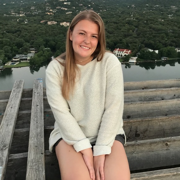 Meet your Posher, Sydney - Picture 2 of 3